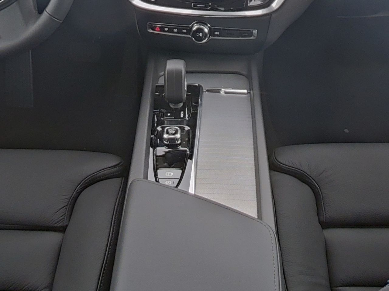 Volvo V60+Core+B4+Benzin+PilotAss+BLIS+Alarm+Lenkradhz foto 6