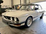 BMW E28 520i - BMW 520: 520i E28