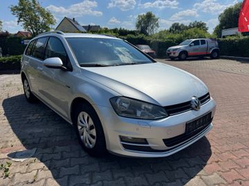 Volkswagen Golf - 2
