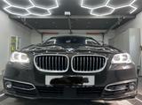 BMW 530d xDrive A Luxury Line Luxury Line - BMW 530 Gebrauchtwagen in Nürnberg