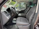 Volkswagen T5 Multivan 2.0 TDI DSG 4 Motion Comfortline - : Van, Multi