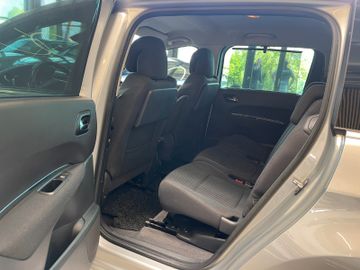 Peugeot 5008 Active *7.SITZER*KLIMA*TEMPOMAT*PDC*