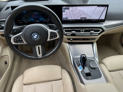 Fahrzeugabbildung BMW i4 M50 Gran Coupé NAV+LED+ACC+360°KAMERA+18ZO+PP