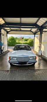 Mercedes-Benz Mercedes benz w123 200d. Auto tauschbar - Mercedes-Benz 200 in Hannover