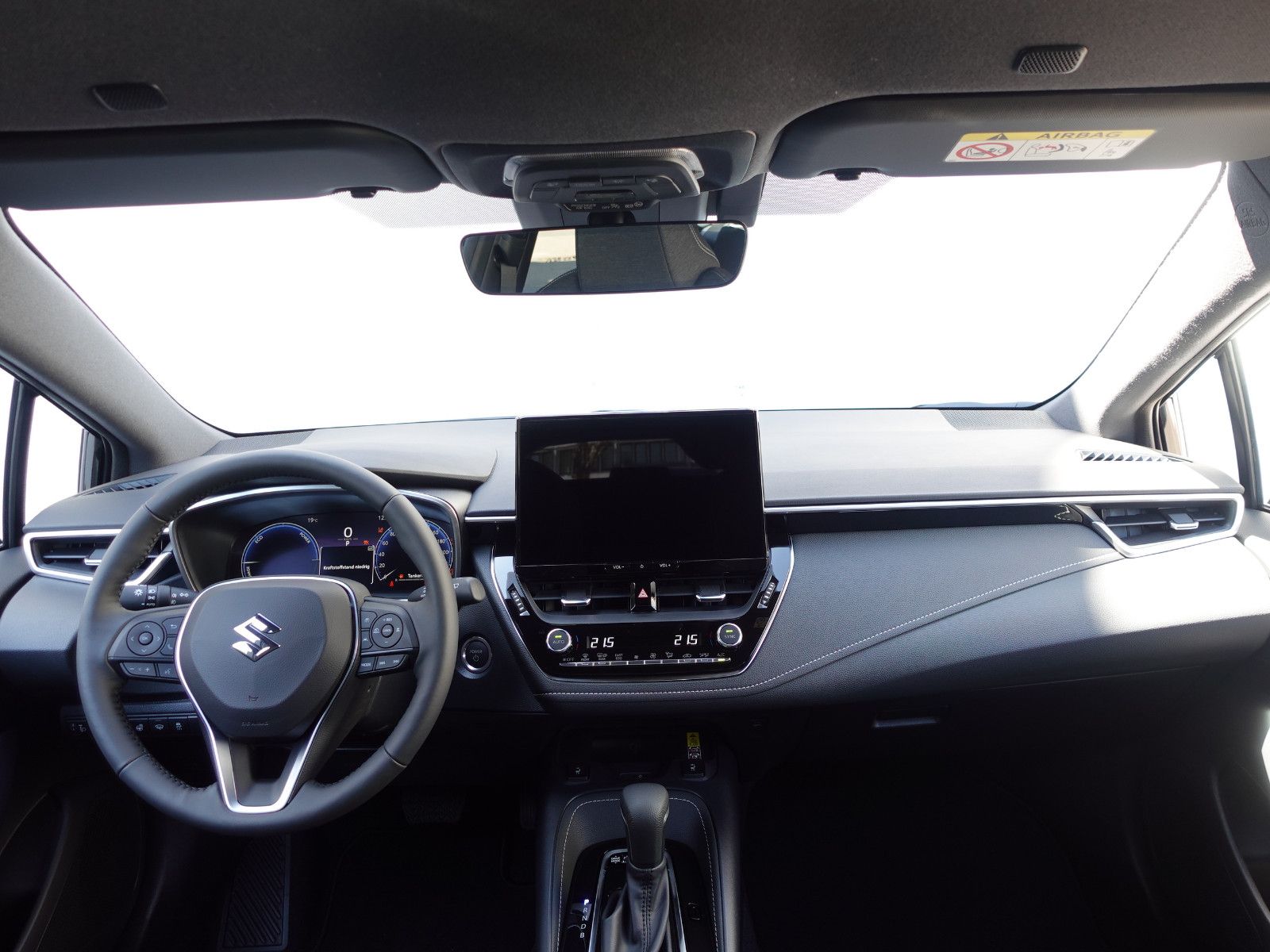 Fahrzeugabbildung Suzuki Swace  1.8 HYBRID CVT Comfort+,Navi,RFK