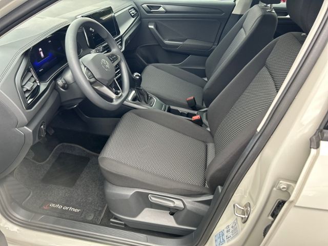 Fahrzeugabbildung Volkswagen T-Roc 1.0 TSI LED CLIMATRONIC BT DIGITAL COCKPIT