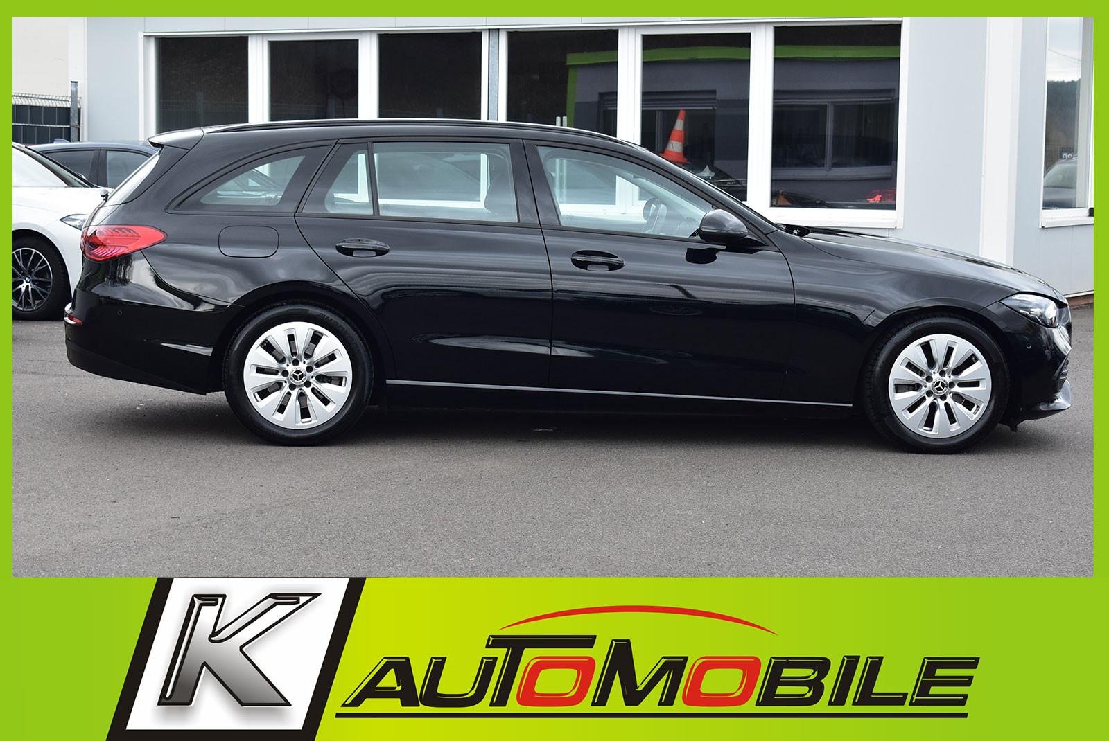 Mercedes-Benz C 220d T 9G-TRONIC LED+SHZ+Kamera+Navi+Apple+DAB