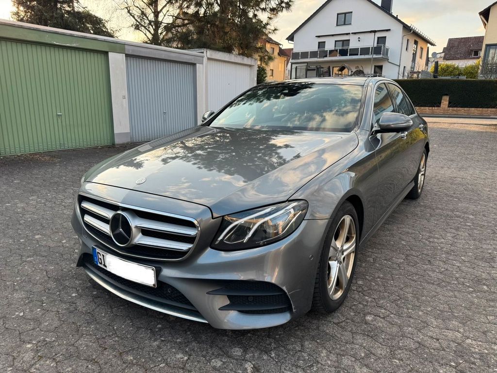 Image of Mercedes-Benz E 350