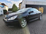 Peugeot 307 cc 2,0 Cabrio 136 PS - Peugeot 307 mit Benzin-Antrieb: Cabrio, 2.0