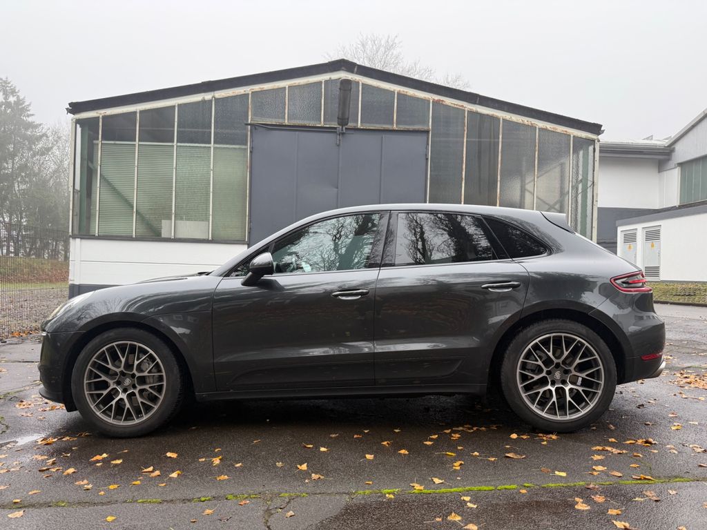 Image of Porsche Macan