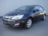 Opel Astra J Lim. 5-trg. 1.7 CDTI Design Edition - Opel Astra: 7 Cdti