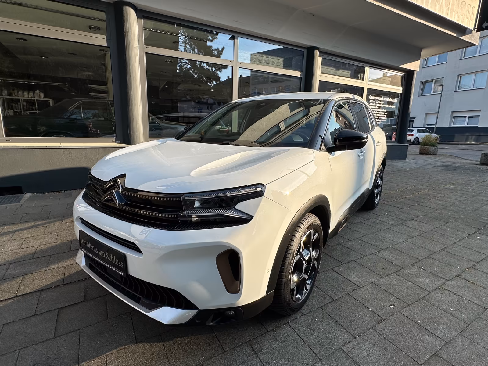Citroën C5 Aircross C-Series Navi DAB Kamera SHZ Style