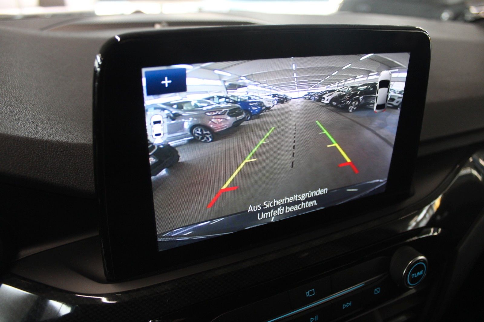Fahrzeugabbildung Ford Kuga ST-Line X LED AHK ACC HUD 2xCAM WinterPaket