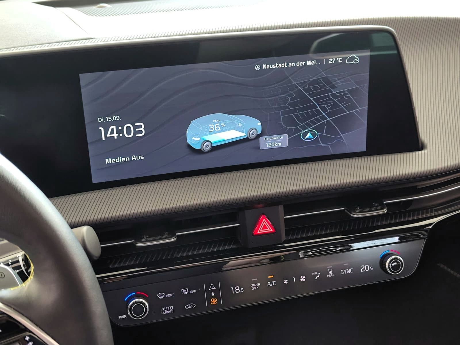 KIA EV6 GT 77,4-kWh AWD Glasdach HUD Navi LED – Bild 21