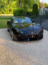 Ferrari Portofino 3.9 T V8 DCT - - schwarze Ferrari Portofino