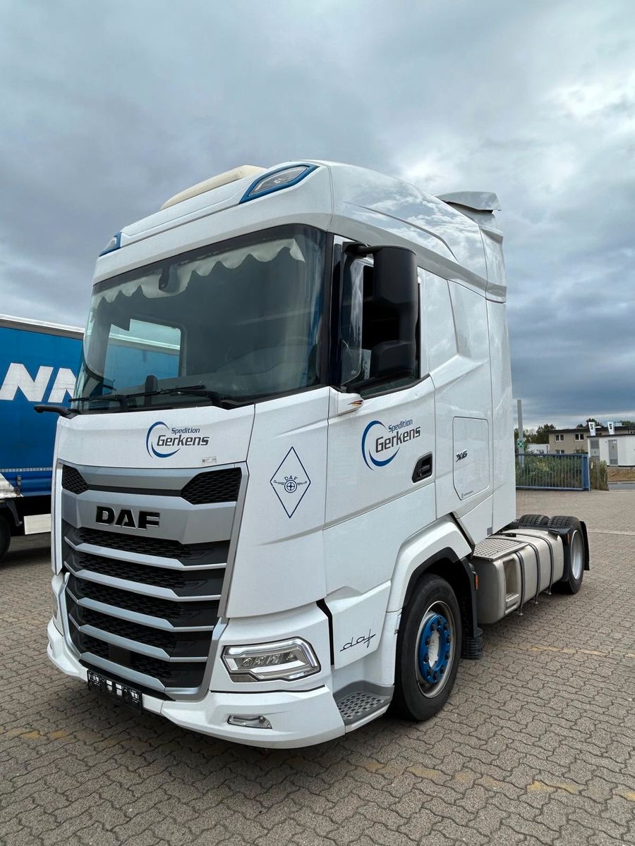 Fahrzeugabbildung DAF XG 480 FT, Low Deck, Intarder