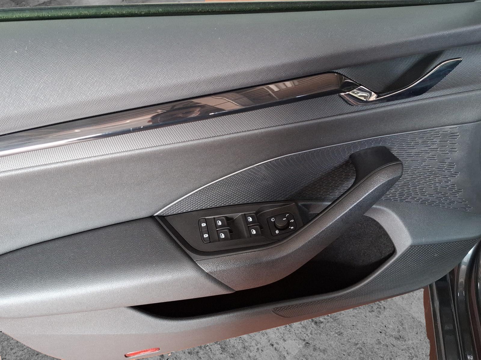 Skoda Octavia Combi TDI Ambition LED Navi ACC PDC SHZ, миниатюра 19