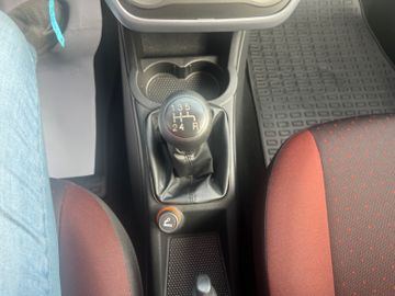 Fahrzeugabbildung Fiat Grande Punto 1.2 8V Active Klima el. Fenster PDC