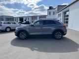 Volkswagen T-Roc 1.5 TSI DSG Sport 156€ m.20% Anz. AHK Navi - Volkswagen T-Roc Sport mit Benzin-Antrieb