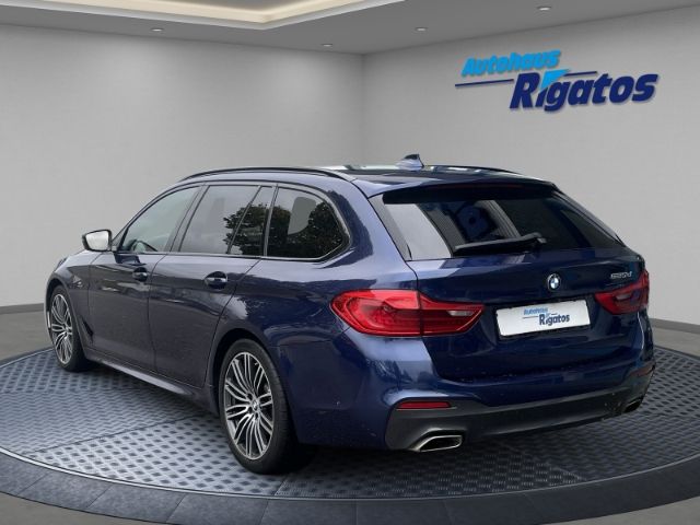 Fahrzeugabbildung BMW 520 d M Sport Mild-Hybrid Autom. Panoramadach, N