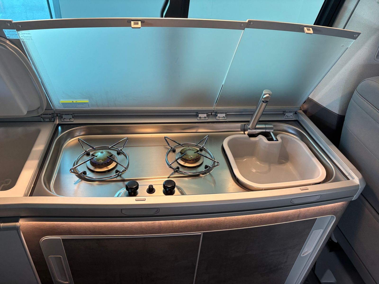 Volkswagen T6 California - Bild 6