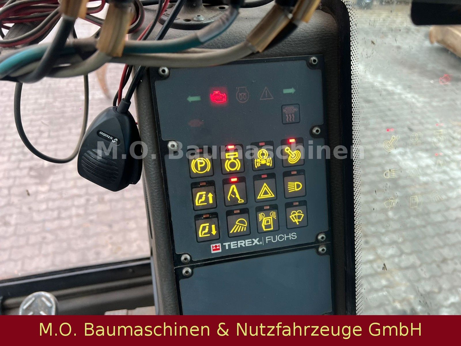 Fahrzeugabbildung Fuchs MHL 340  / AC  /Polypgreifer / ZSA /AC / Hochf.K