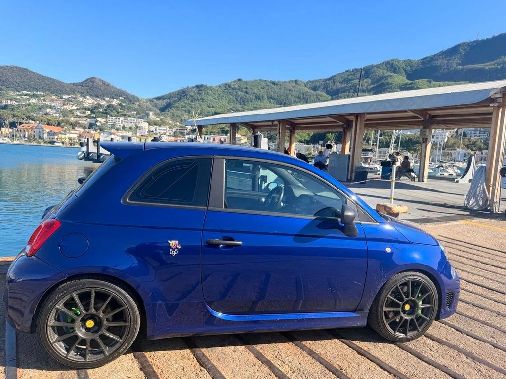 Image of Abarth 595