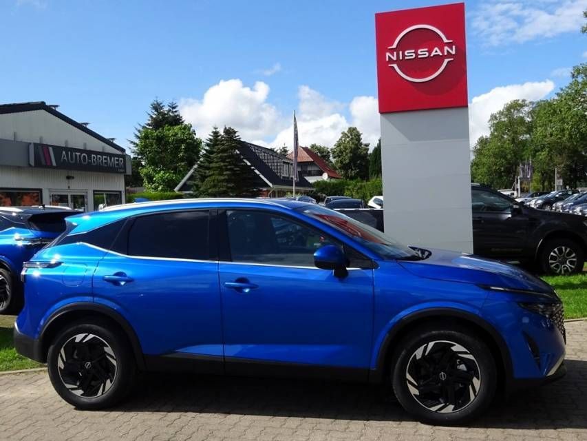 Fahrzeugabbildung Nissan Qashqai 1.3 DIG-T MHEV 4*4 Automatik N-Connecta