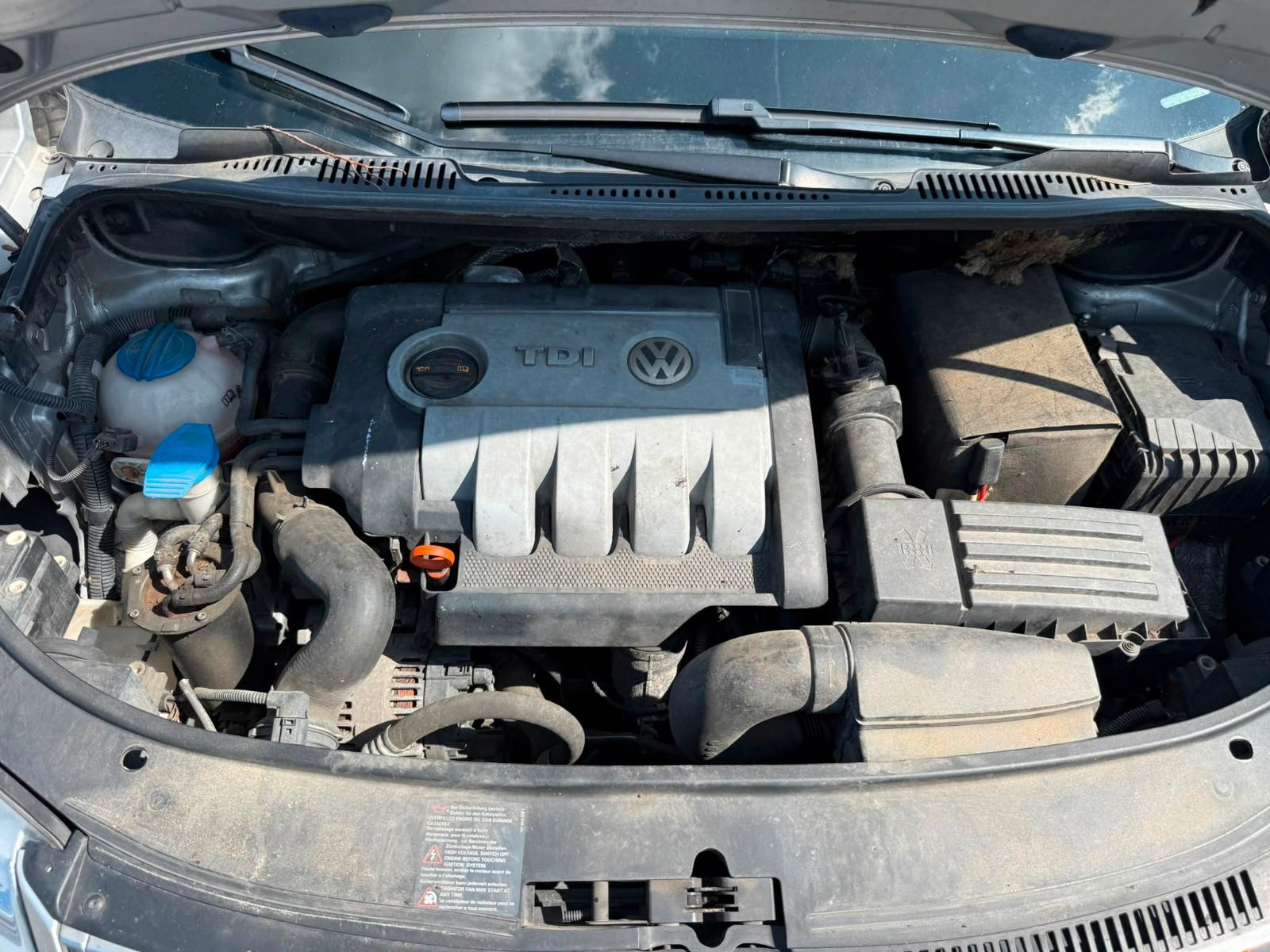 Volkswagen Touran 2007 — photo 32