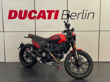 Ducati Scrambler 800 Full Throttle +1.000€ Zubehör