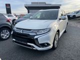 Mitsubishi Plug-in Hybrid Outlander PHEV Spirit 4WD