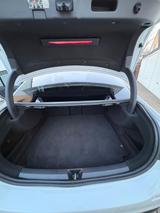 Mercedes-Benz A-Klasse Limousine 200 Automatik  - Mercedes-Benz 200 mit Benzin-Antrieb: Limousine