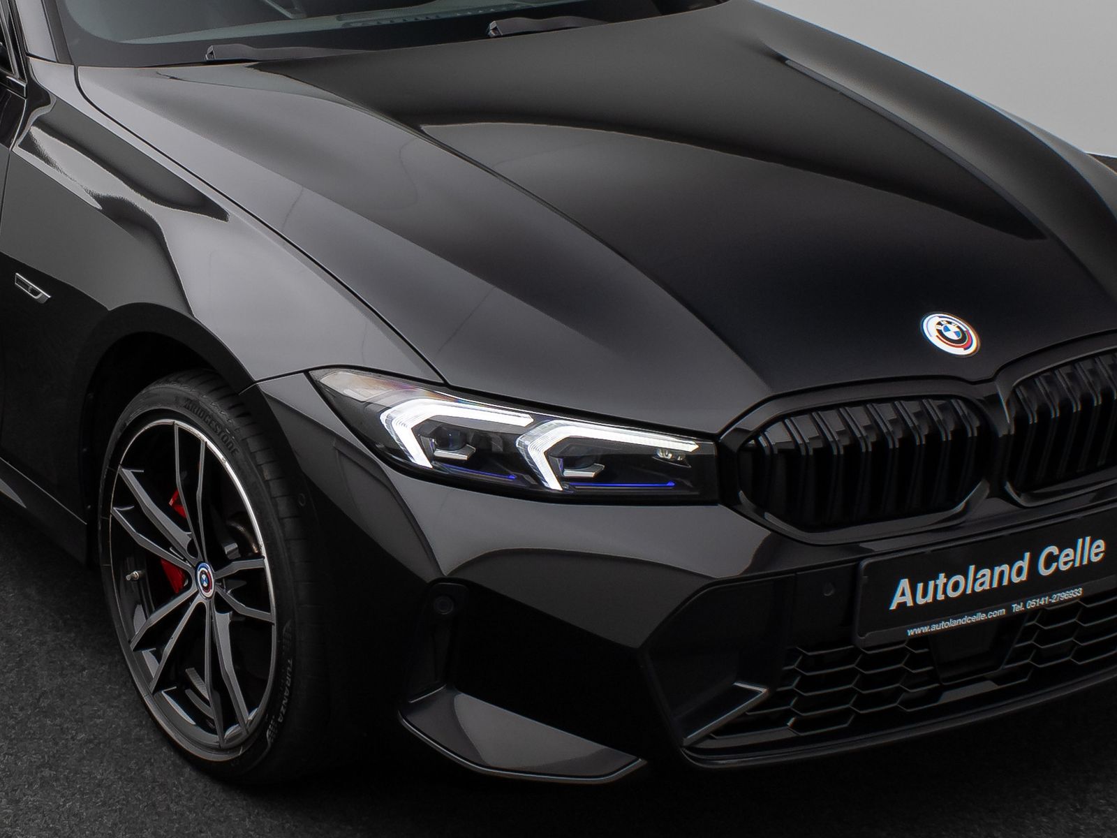 Fahrzeugabbildung BMW 330e xD M Sport Pro Kamera HUD DAB H/K Stop&Go