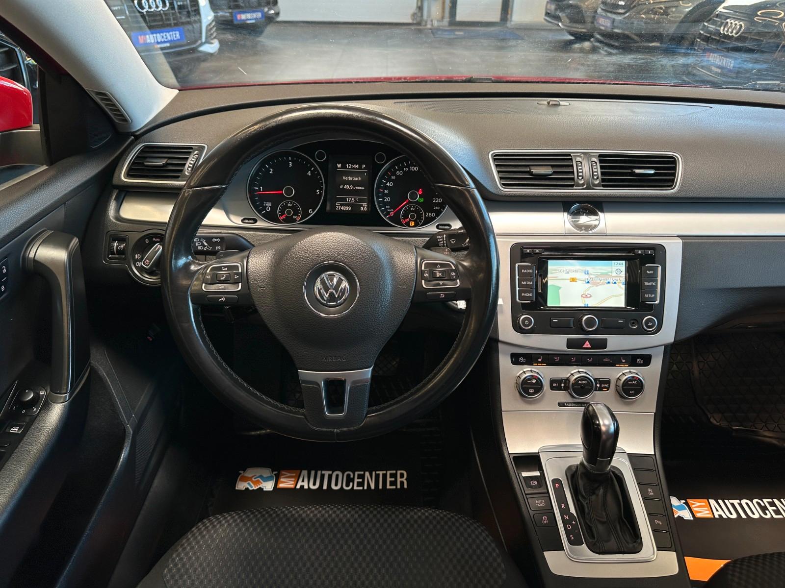 Volkswagen Passat 2012 — photo 34