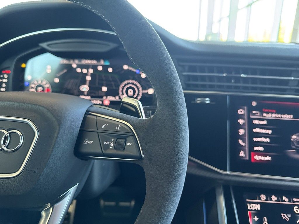 Audi RSQ8 - Bild 14
