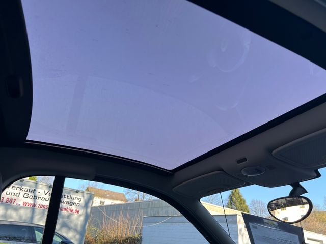 Fahrzeugabbildung Smart ForTwo Aut.+NaviZB+Klima+LM+WR+Panorama