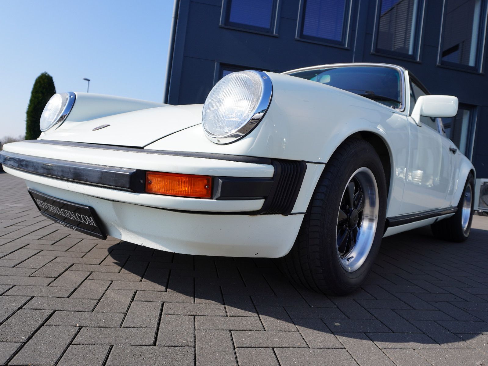 Fahrzeugabbildung Porsche 911 SC Targa