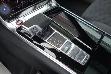 صورة مصغرة 13 لـ 2025 AUDI RS6