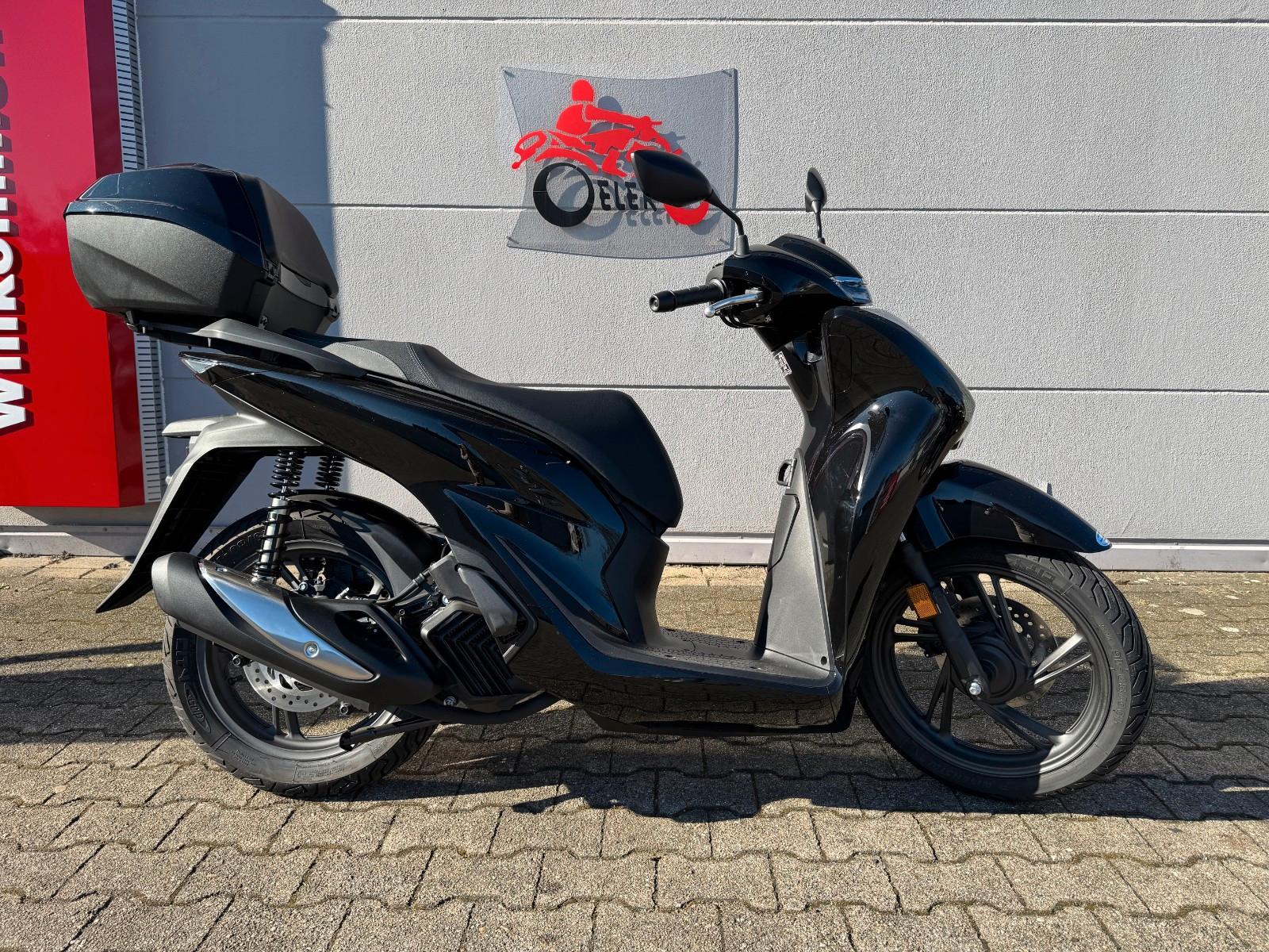Honda SH125i mit Top-Box