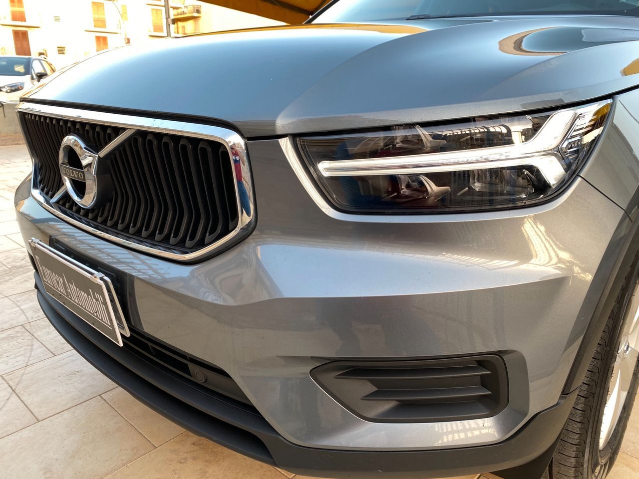 Volvo XC40 D3 Momentum - 2.0 TDI 150 CV imagem 3