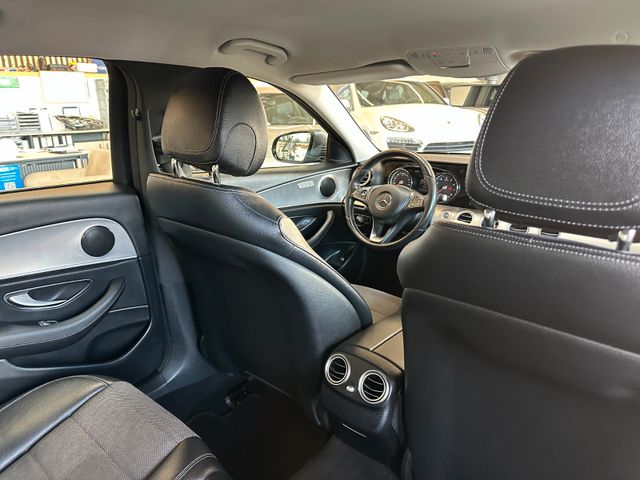 Mercedes-Benz E 400 *4Matic*Avantgarde*Keyless*LED*Kamera*