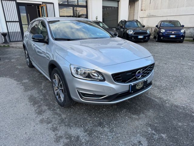 Volvo V60 Cross Country V60 Cross Country D3 Gea