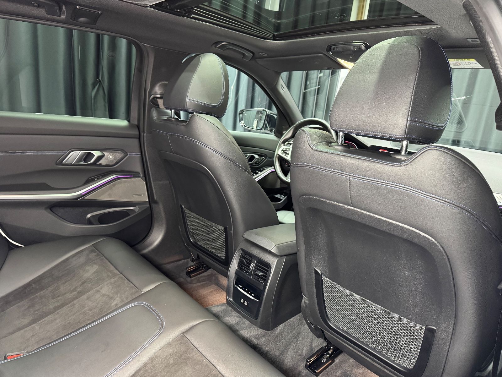 Fahrzeugabbildung BMW M340i xDrive Touring|LASER|NAVI|PANORAMA|ACC|AHK