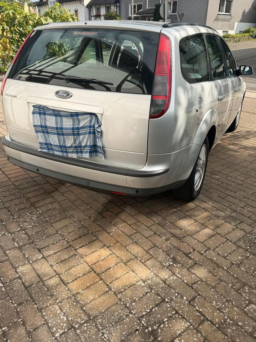 Ford Focus 2005 — photo 5