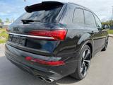 Audi SQ7 4.0 TDI quattro, Vollausstattung - schwarze Audi SQ7