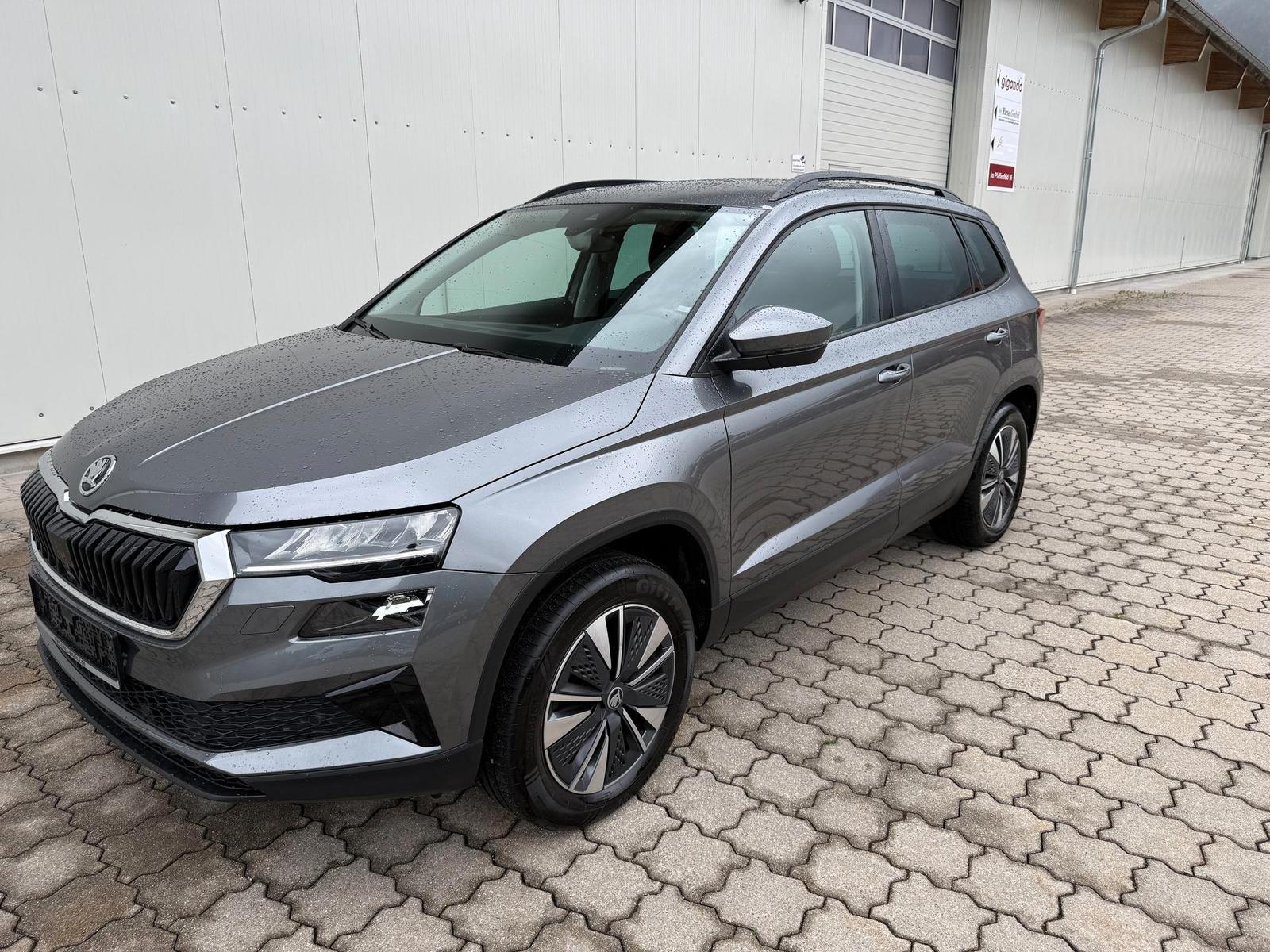 Skoda Karoq 2.0 TDI 130 Jubi DSG 4x4, 5 j. Gar. 8-f...