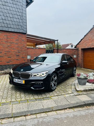 BMW 750i VollAustatung [Tauschen Möglich]