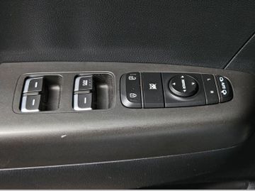 Kia Sportage Vision 2WD-NAVI-SHZG-AHK-SR+WR-ALU