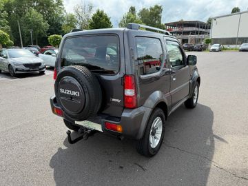 Suzuki Jimny 1.3 4WD Style+AHK+Shz+Klima+Teilleder