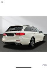 Mercedes-Benz E 300 de T Autom. - - Mercedes-Benz Hybrid (Diesel/Elektro): Weiß